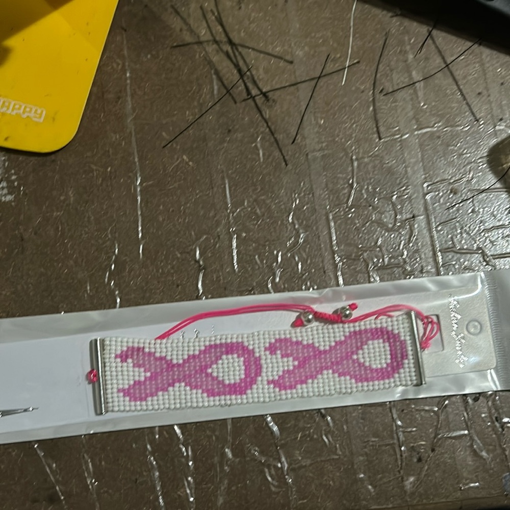 Breast cancer awareness bracelet